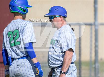 Thumbnail 3 in Doherty vs. Bend (Coach Bob National Invitational) photogallery.