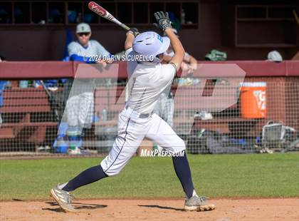 Thumbnail 2 in Doherty vs. Bend (Coach Bob National Invitational) photogallery.