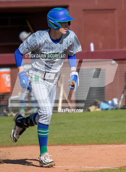 Thumbnail 1 in Doherty vs. Bend (Coach Bob National Invitational) photogallery.