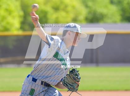 Thumbnail 2 in Doherty vs. Bend (Coach Bob National Invitational) photogallery.
