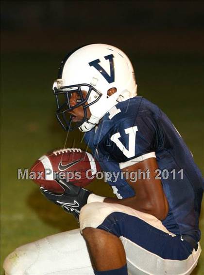 Thumbnail 2 in Harvard-Westlake @ Venice  photogallery.