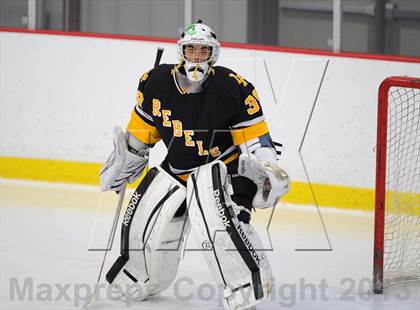 Thumbnail 2 in Lakeland-Panas @ Carmel photogallery.