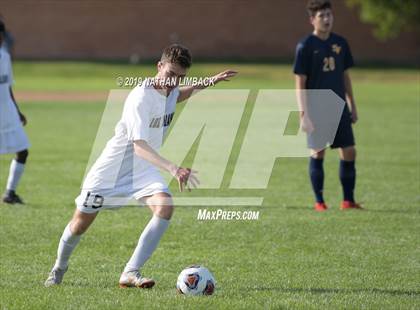 Thumbnail 3 in Los Alamos vs. Santa Fe photogallery.