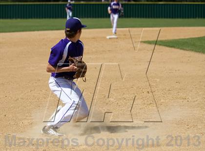 Thumbnail 1 in South Beauregard vs DeRidder (Coleman's Lawn Care Knight Classic) photogallery.