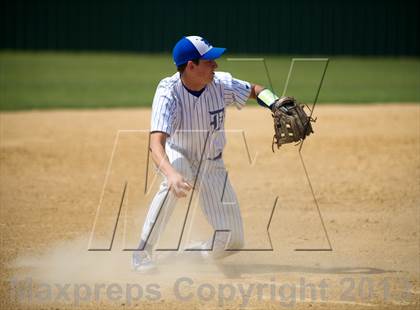 Thumbnail 2 in South Beauregard vs DeRidder (Coleman's Lawn Care Knight Classic) photogallery.