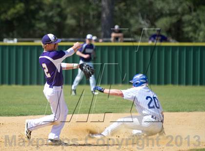 Thumbnail 1 in South Beauregard vs DeRidder (Coleman's Lawn Care Knight Classic) photogallery.