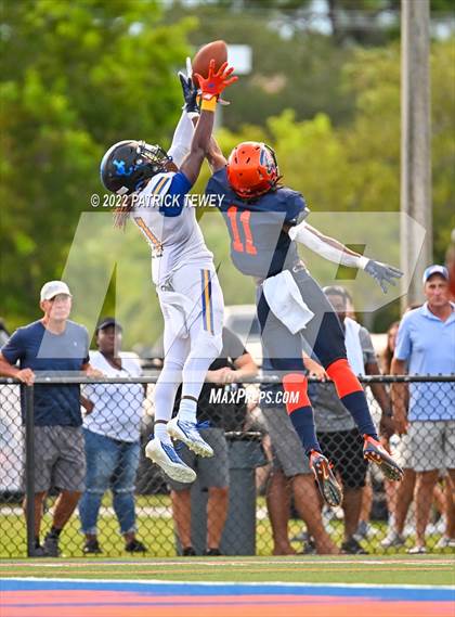 Thumbnail 3 in John Carroll Catholic @ Benjamin photogallery.