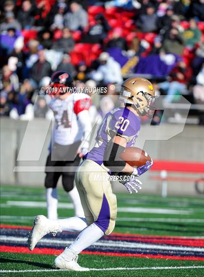 Thumbnail 2 in Plainedge vs. Sayville (Long Island Conference III Final) photogallery.