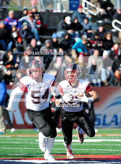 Thumbnail 2 in Plainedge vs. Sayville (Long Island Conference III Final) photogallery.