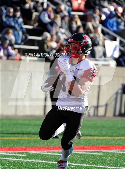 Thumbnail 2 in Plainedge vs. Sayville (Long Island Conference III Final) photogallery.