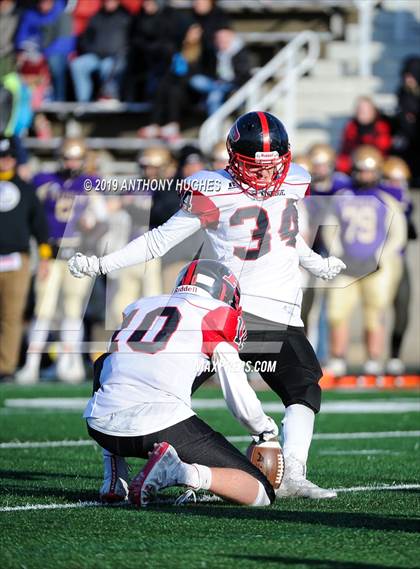 Thumbnail 2 in Plainedge vs. Sayville (Long Island Conference III Final) photogallery.