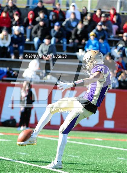 Thumbnail 1 in Plainedge vs. Sayville (Long Island Conference III Final) photogallery.