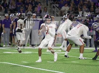 Thumbnail 2 in Klein Cain vs Westfield (UIL Football 6A Division I Area Playoff) photogallery.