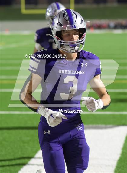Thumbnail 2 in Klein Cain vs Westfield (UIL Football 6A Division I Area Playoff) photogallery.