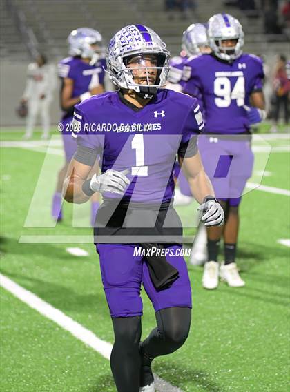 Thumbnail 3 in Klein Cain vs Westfield (UIL Football 6A Division I Area Playoff) photogallery.
