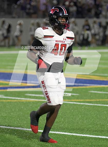 Thumbnail 3 in Klein Cain vs Westfield (UIL Football 6A Division I Area Playoff) photogallery.