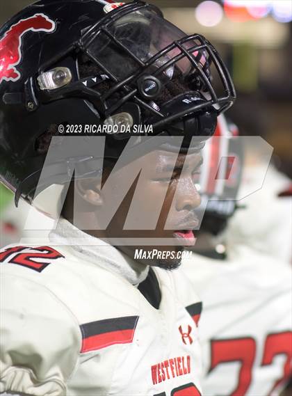 Thumbnail 1 in Klein Cain vs Westfield (UIL Football 6A Division I Area Playoff) photogallery.