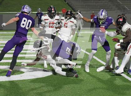 Thumbnail 2 in Klein Cain vs Westfield (UIL Football 6A Division I Area Playoff) photogallery.