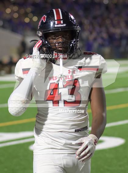 Thumbnail 3 in Klein Cain vs Westfield (UIL Football 6A Division I Area Playoff) photogallery.