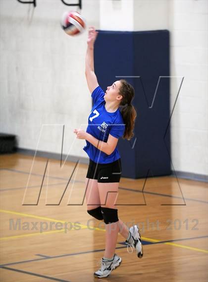 Thumbnail 1 in Bishop Gorman vs Agassi (LMCA Fall Classic) photogallery.