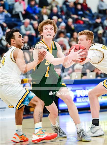 Thumbnail 2 in Red Bank Catholic vs Toms River North (NJSIAA Shore Conference Semifinal) photogallery.