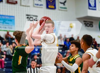 Thumbnail 2 in Red Bank Catholic vs Toms River North (NJSIAA Shore Conference Semifinal) photogallery.