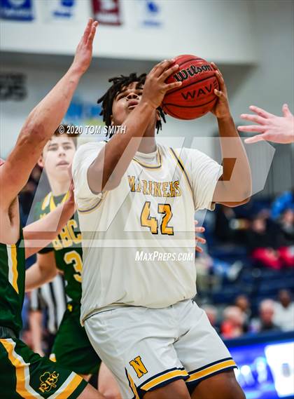 Thumbnail 3 in Red Bank Catholic vs Toms River North (NJSIAA Shore Conference Semifinal) photogallery.