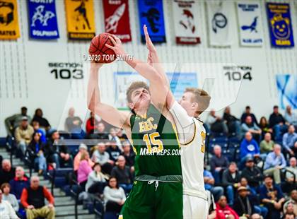 Thumbnail 2 in Red Bank Catholic vs Toms River North (NJSIAA Shore Conference Semifinal) photogallery.