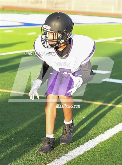 Thumbnail 1 in O'Connor vs. Millennium (Freshman) photogallery.
