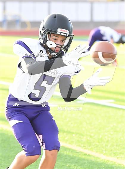 Thumbnail 1 in O'Connor vs. Millennium (Freshman) photogallery.