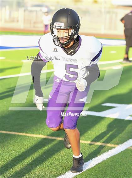 Thumbnail 3 in O'Connor vs. Millennium (Freshman) photogallery.