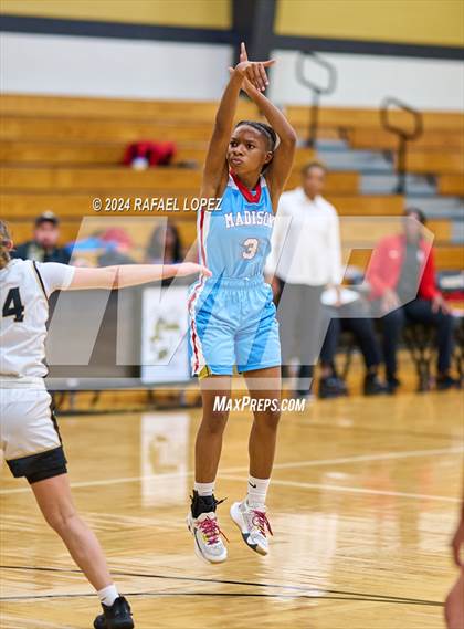 Thumbnail 1 in Madison @ Galena Park photogallery.