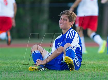 Thumbnail 2 in Mattituck vs Center Moriches photogallery.