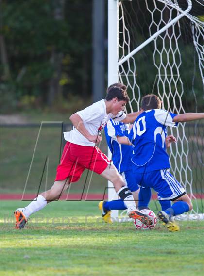 Thumbnail 2 in Mattituck vs Center Moriches photogallery.