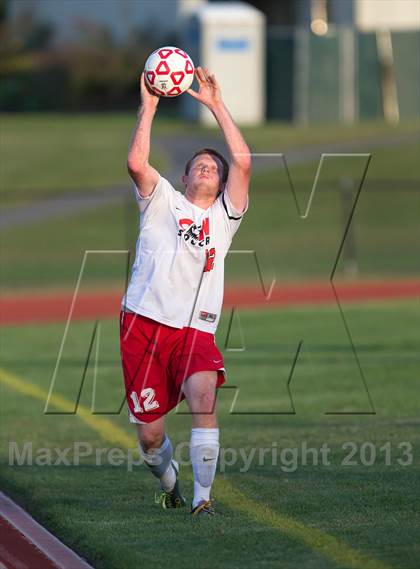 Thumbnail 3 in Mattituck vs Center Moriches photogallery.