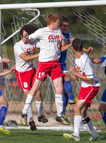 Thumbnail 2 in Mattituck vs Center Moriches photogallery.