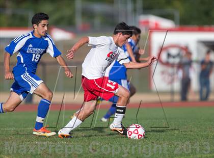 Thumbnail 3 in Mattituck vs Center Moriches photogallery.