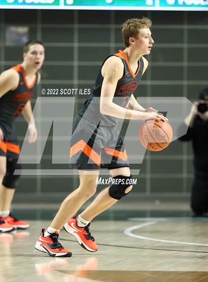 Thumbnail 1 in Waverly vs. McClain (OHSAA D2 Regional Semifinal) photogallery.