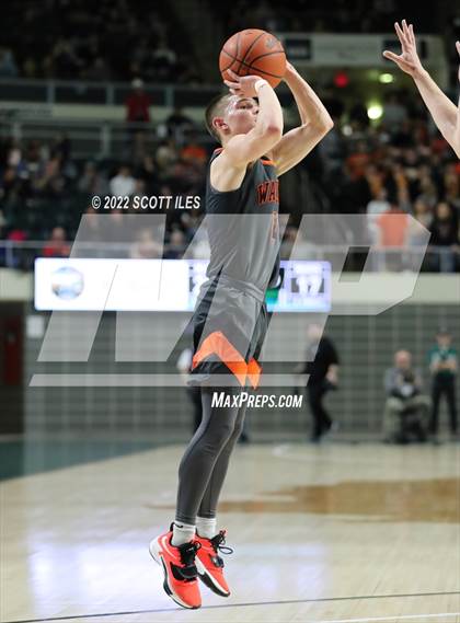 Thumbnail 2 in Waverly vs. McClain (OHSAA D2 Regional Semifinal) photogallery.
