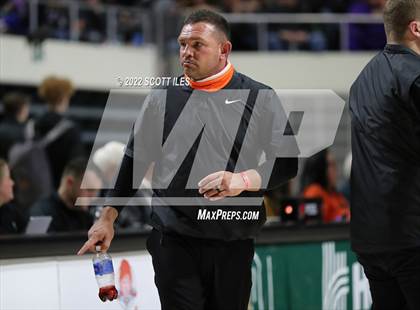 Thumbnail 2 in Waverly vs. McClain (OHSAA D2 Regional Semifinal) photogallery.