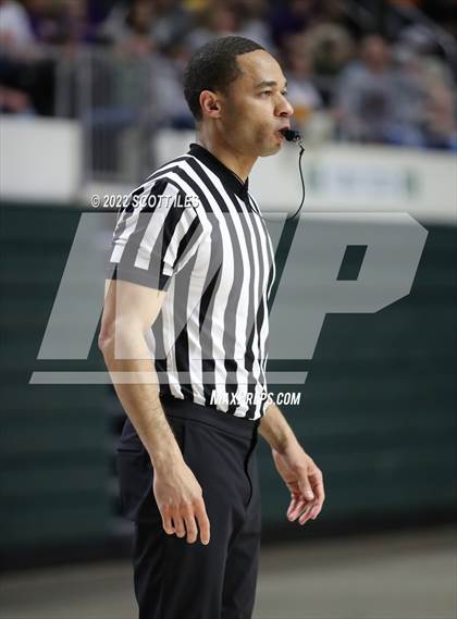Thumbnail 3 in Waverly vs. McClain (OHSAA D2 Regional Semifinal) photogallery.