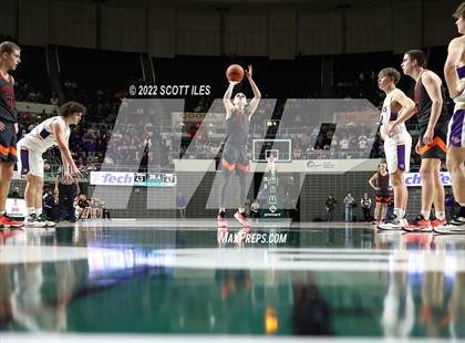 Thumbnail 2 in Waverly vs. McClain (OHSAA D2 Regional Semifinal) photogallery.