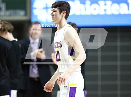 Thumbnail 2 in Waverly vs. McClain (OHSAA D2 Regional Semifinal) photogallery.