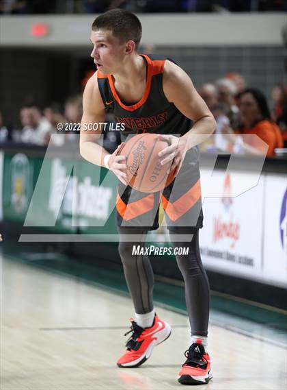 Thumbnail 3 in Waverly vs. McClain (OHSAA D2 Regional Semifinal) photogallery.