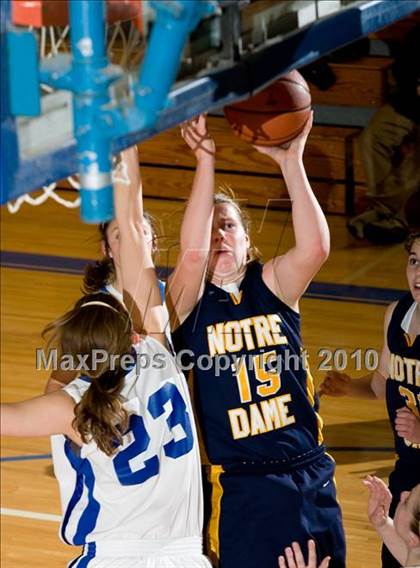 Thumbnail 3 in Notre Dame @ Highlands photogallery.