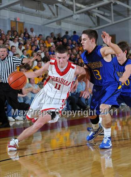 Thumbnail 2 in Meridian vs. Trico (IHSA Class 1A Norris City Sectional Championship) photogallery.