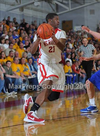 Thumbnail 3 in Meridian vs. Trico (IHSA Class 1A Norris City Sectional Championship) photogallery.