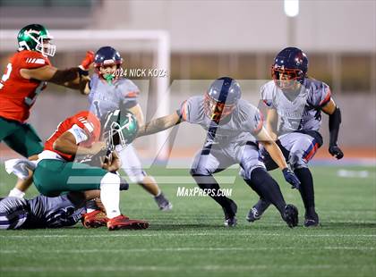 Thumbnail 1 in Inglewood vs. Leuzinger photogallery.