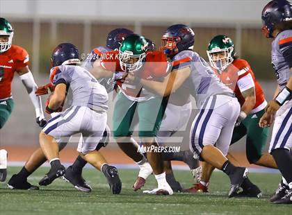Thumbnail 1 in Inglewood vs. Leuzinger photogallery.