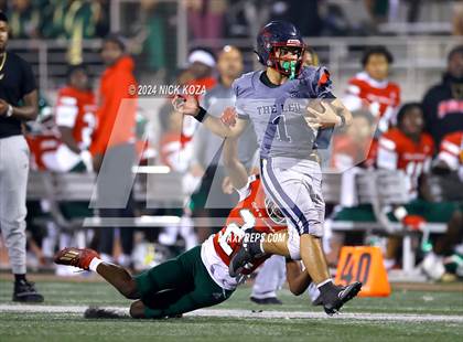 Thumbnail 2 in Inglewood vs. Leuzinger photogallery.